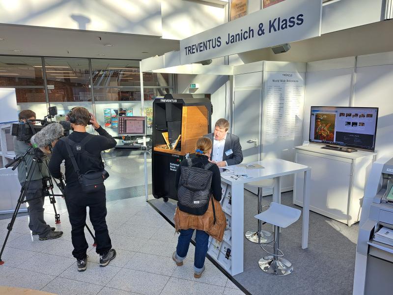 Treventus ScanRobot stand